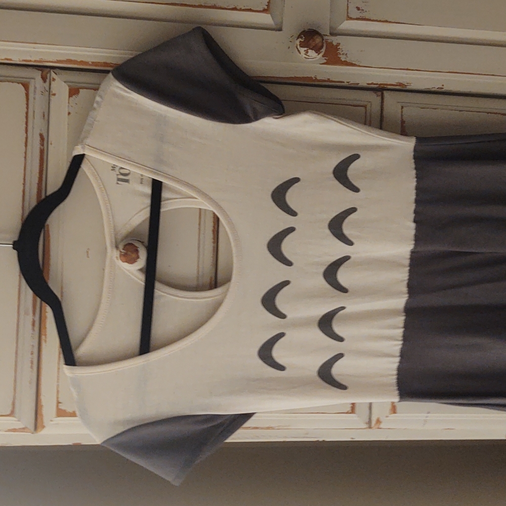 Women's dress